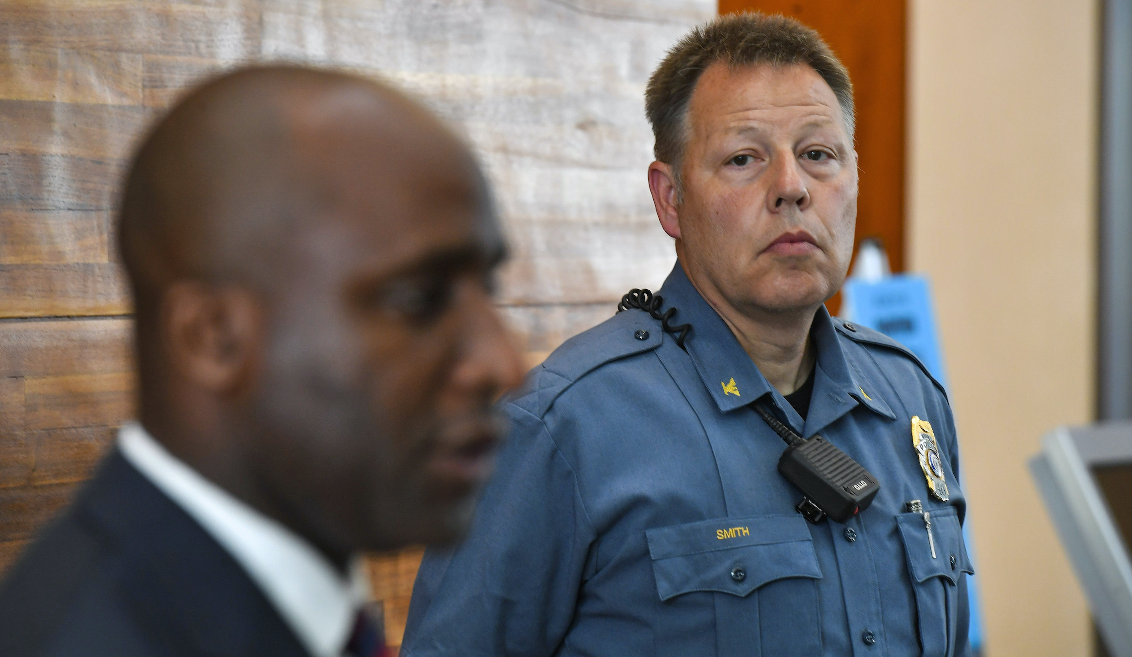 Democratic mayor moves to make doxxing police officers a crime