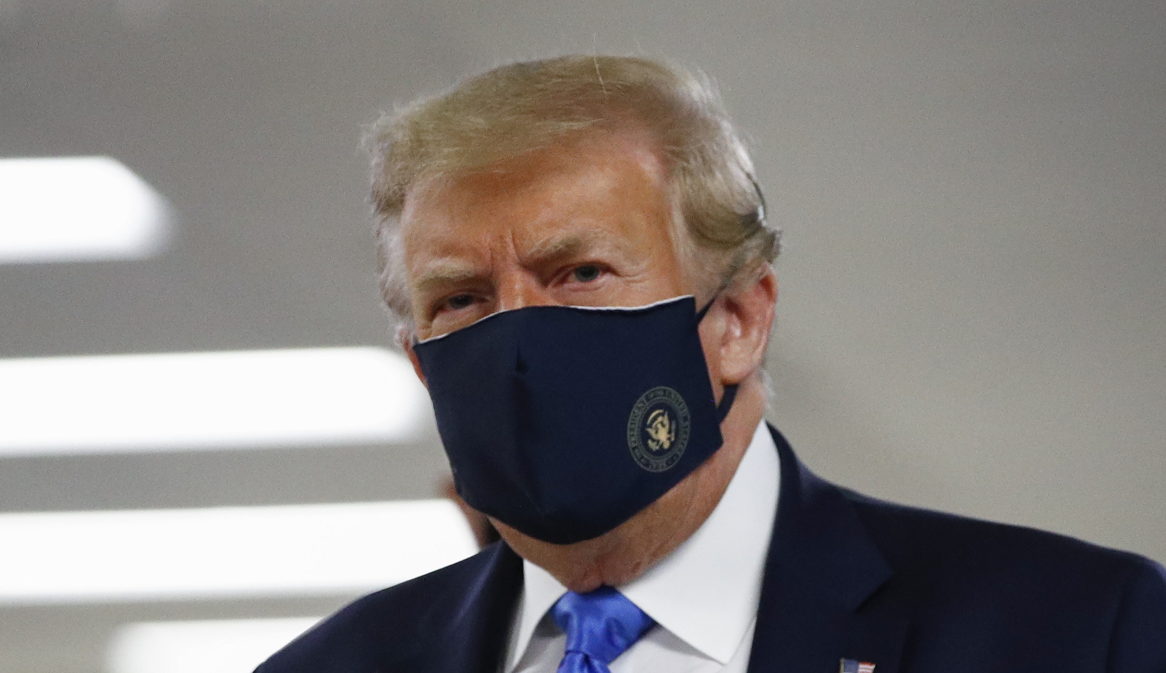Mark Meadows confirms: Trump experiencing ‘mild symptoms’ after contracting coronavirus