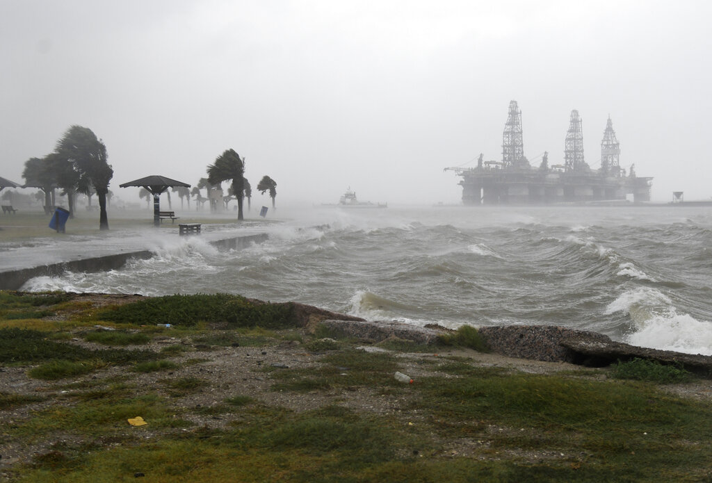 Coronavirus-weary Texas braces as Hurricane Hanna arrives