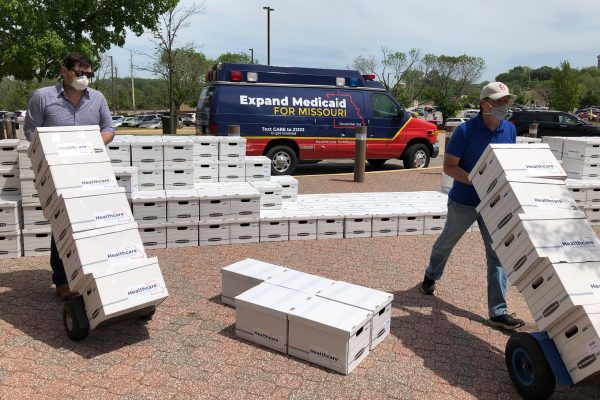 Democrats’ $1.9 trillion spending bill pressures states to expand Medicaid