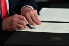 Tennessee working with federal officials to coordinate $400 weekly unemployment benefit