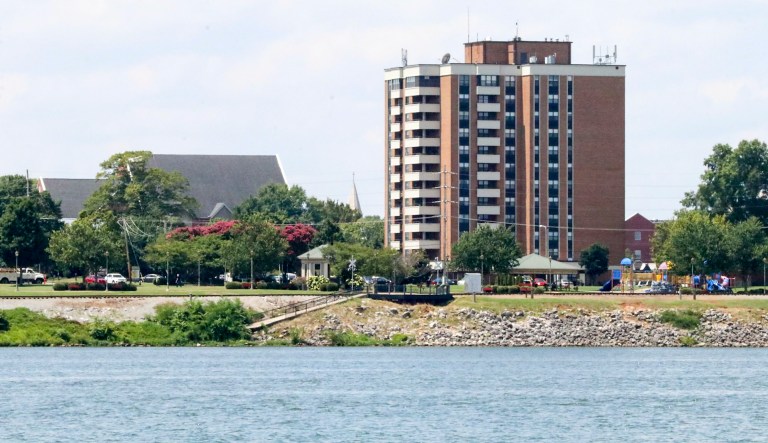 HUD review finds officials in Alabama city segregated public housing