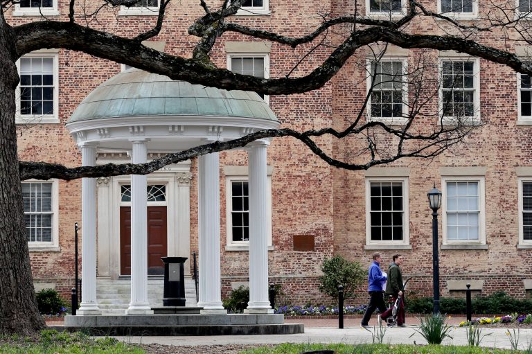 Republicans and Democrats need to come together to reduce college costs