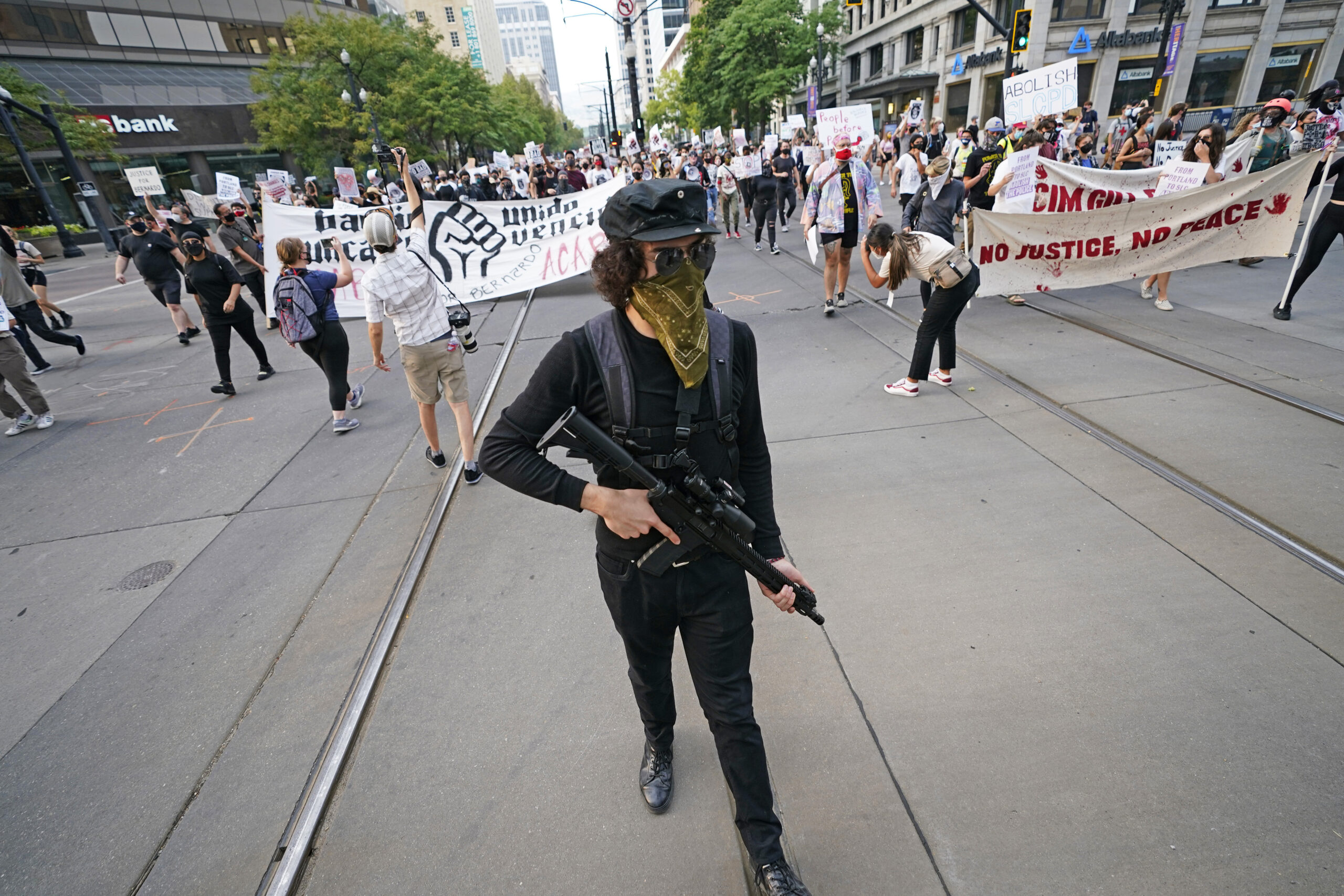 Biden could help fix politics by condemning the violent Left