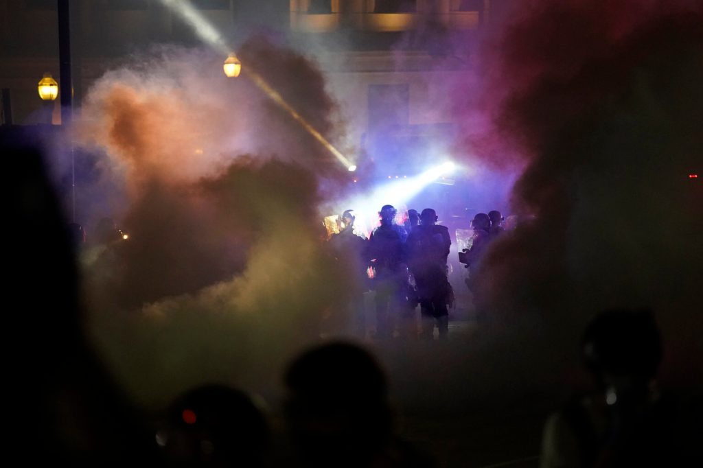 To undermine Trump, journalists blind themselves to the rioting