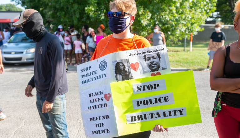 Louisiana police officer placed on leave after video shows aggressive arrest of black teenager