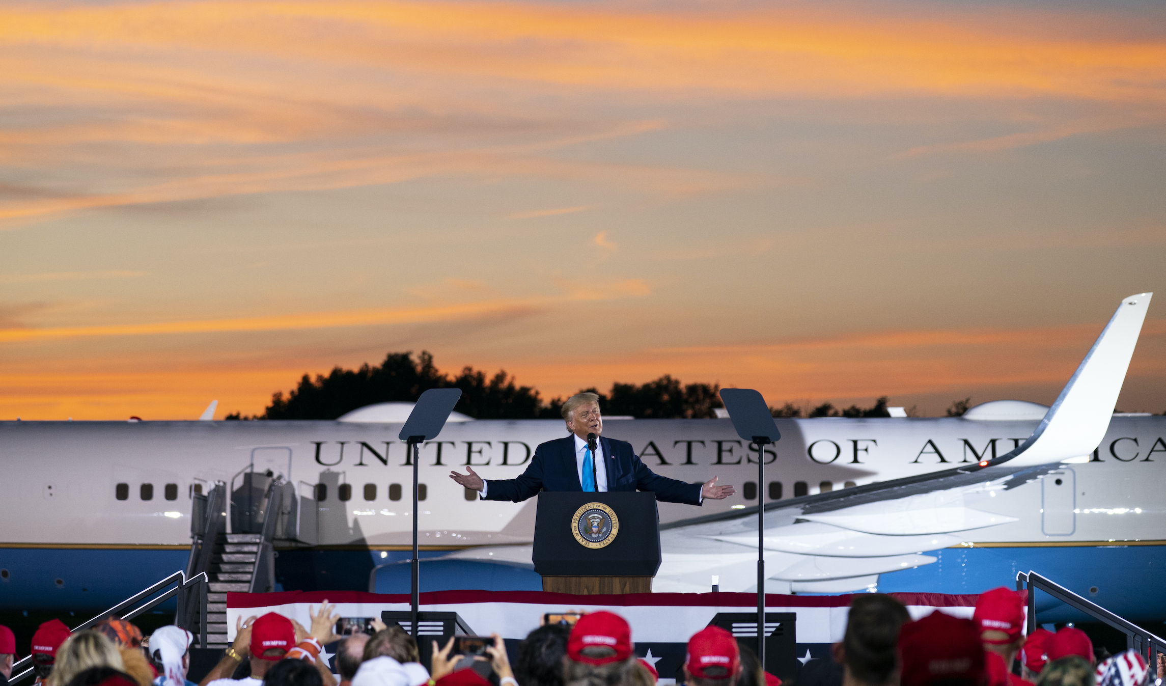Trump parades blue-collar support with union endorsement in Pennsylvania