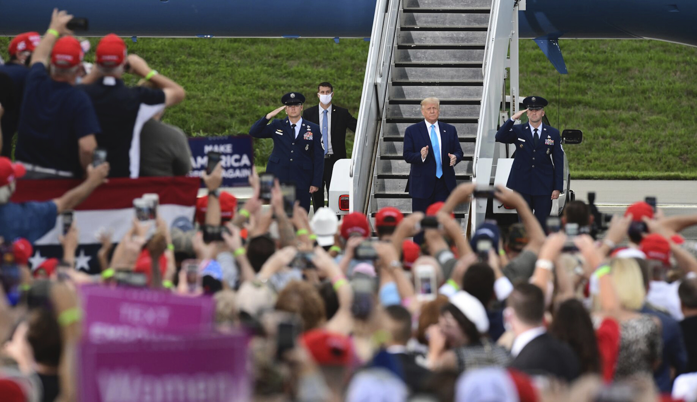 Trump tells Salena Zito Biden’s campaign is a ‘fraud’