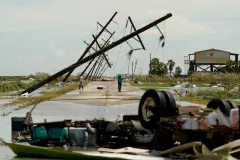 Officials: Hurricane Laura death toll rises to 28 as FEMA distributes $73M so far