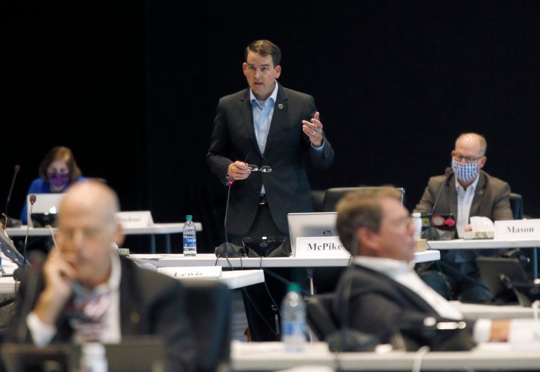 House and Senate advance amended versions of Virginia budget