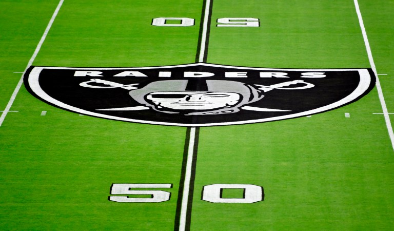 Las Vegas Raiders fans will be required to show proof of vaccination or get vaccinated at stadium