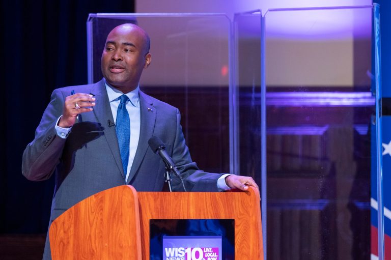 Lindsay Graham’s opponent shatters Senate fundraising record