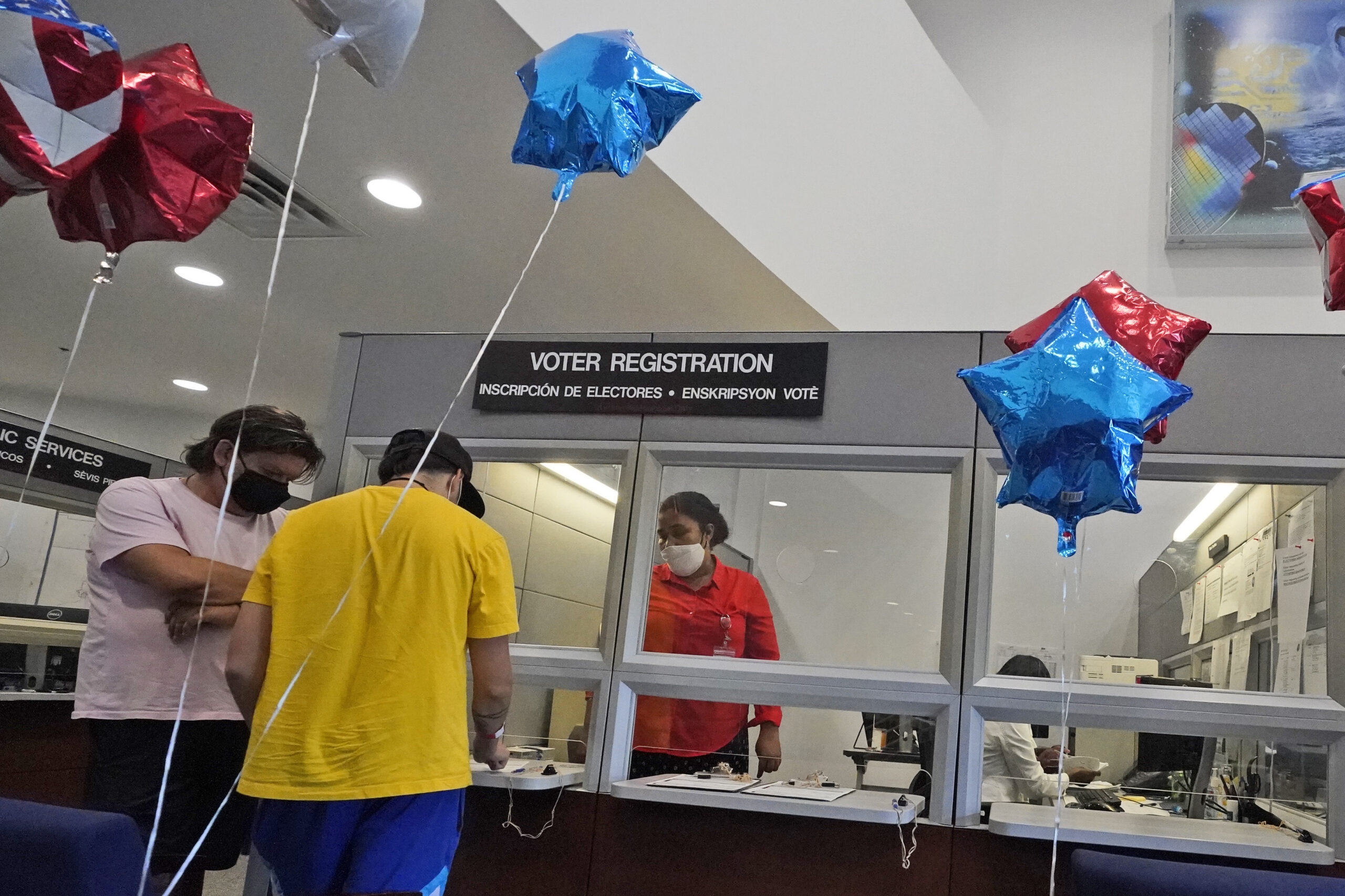 Florida voter registration website crash caused by ‘misconfigured servers’