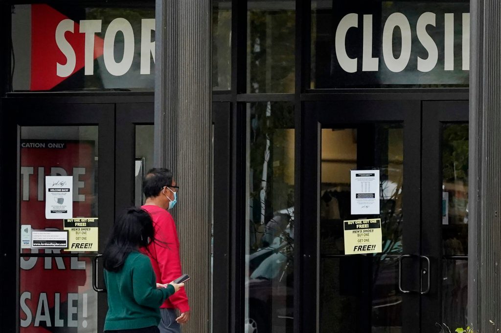 Businesses across Illinois continue to struggle amid coronavirus restrictions