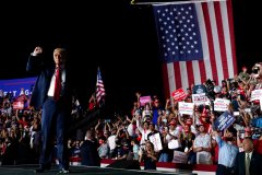 Flustered FEC Democrats link Trump campaign to Watergate