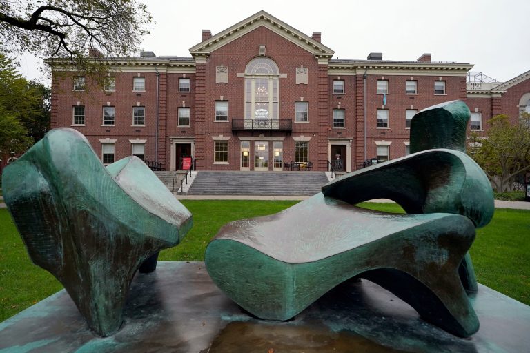 Brown University students urge school to pay reparations
