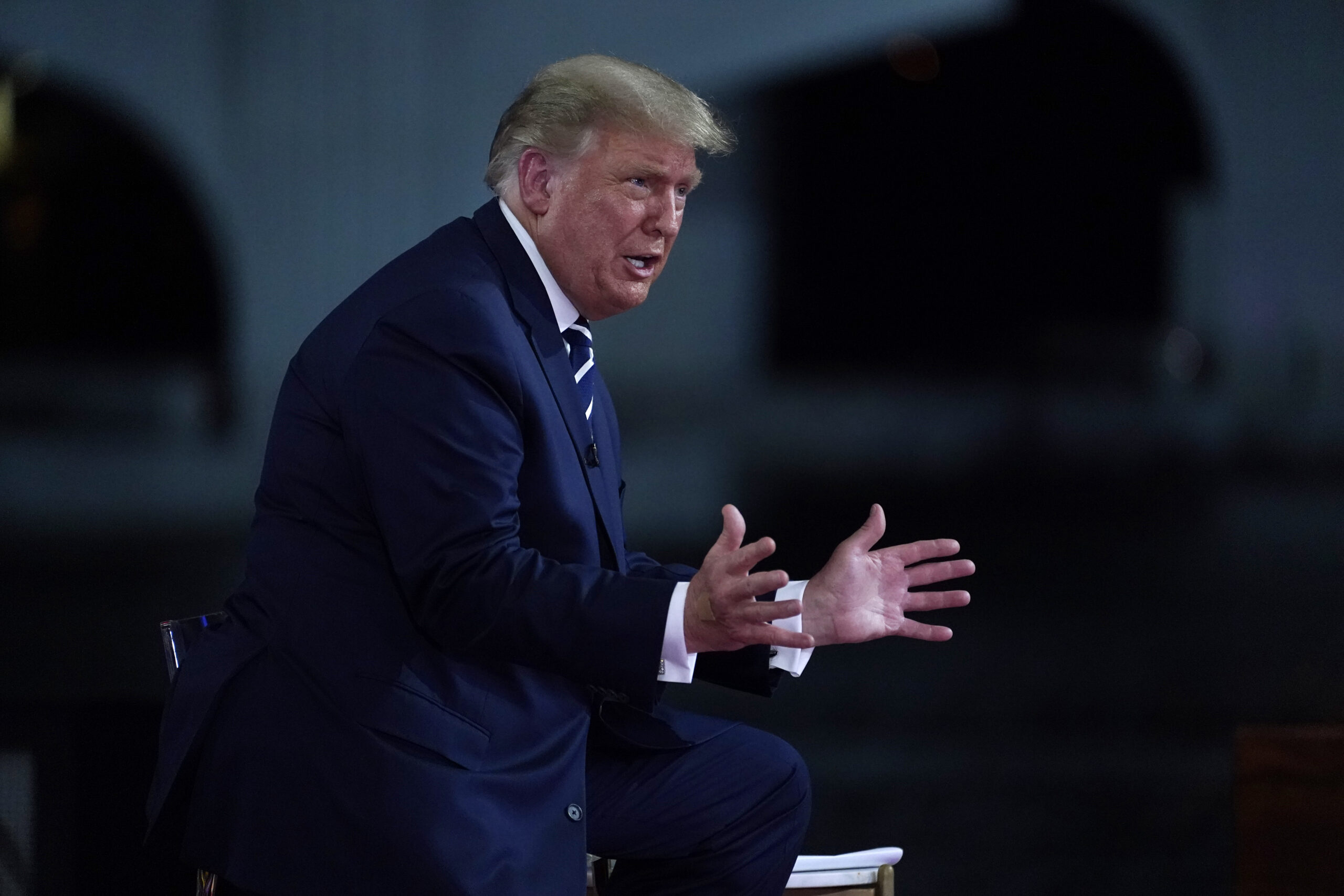 Trump erroneously claims 85% of mask-wearers contract COVID-19