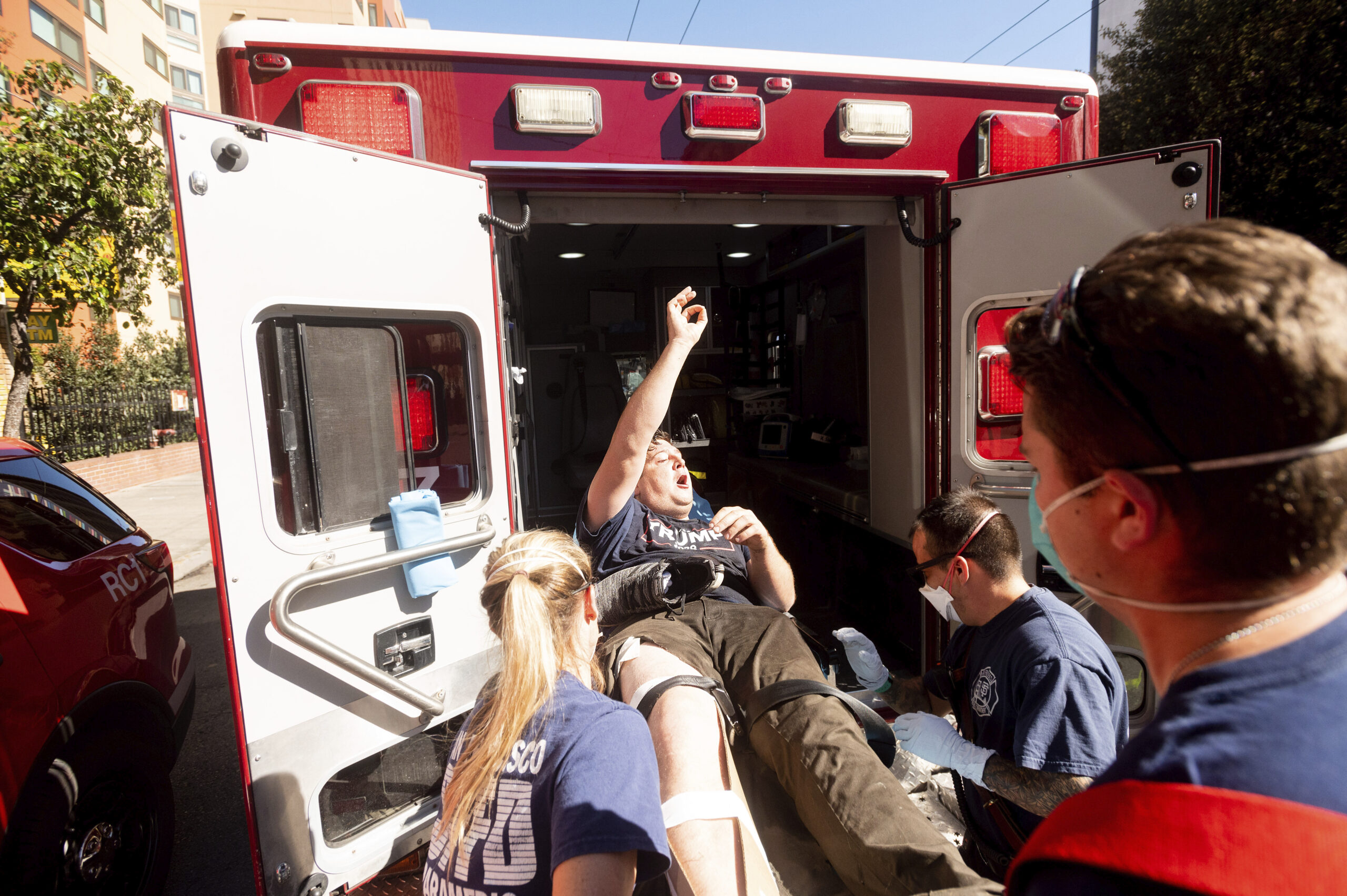San Francisco police make no immediate arrests after free speech rally attacked, leaving multiple people injured