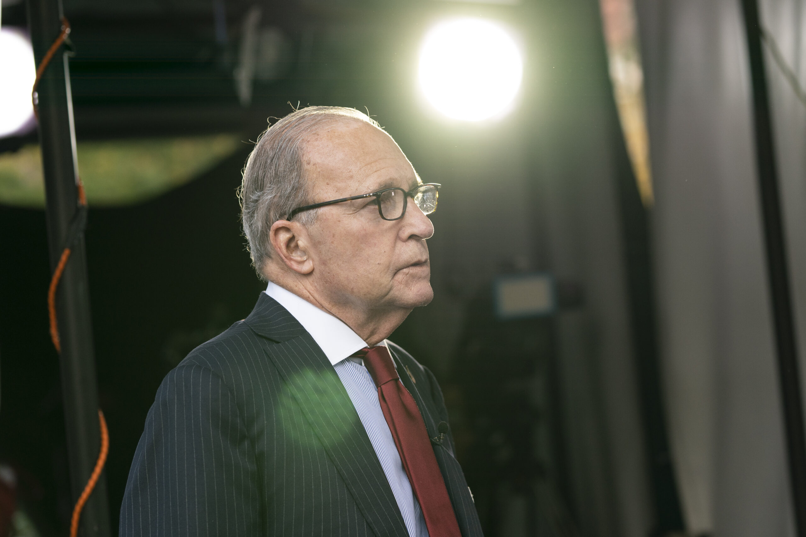 Fox’s Kudlow and Varney continue to dominate business TV