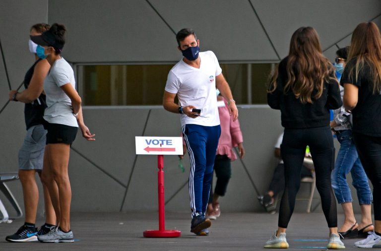 Support for Florida’s minimum wage measure may not translate into Election Day votes