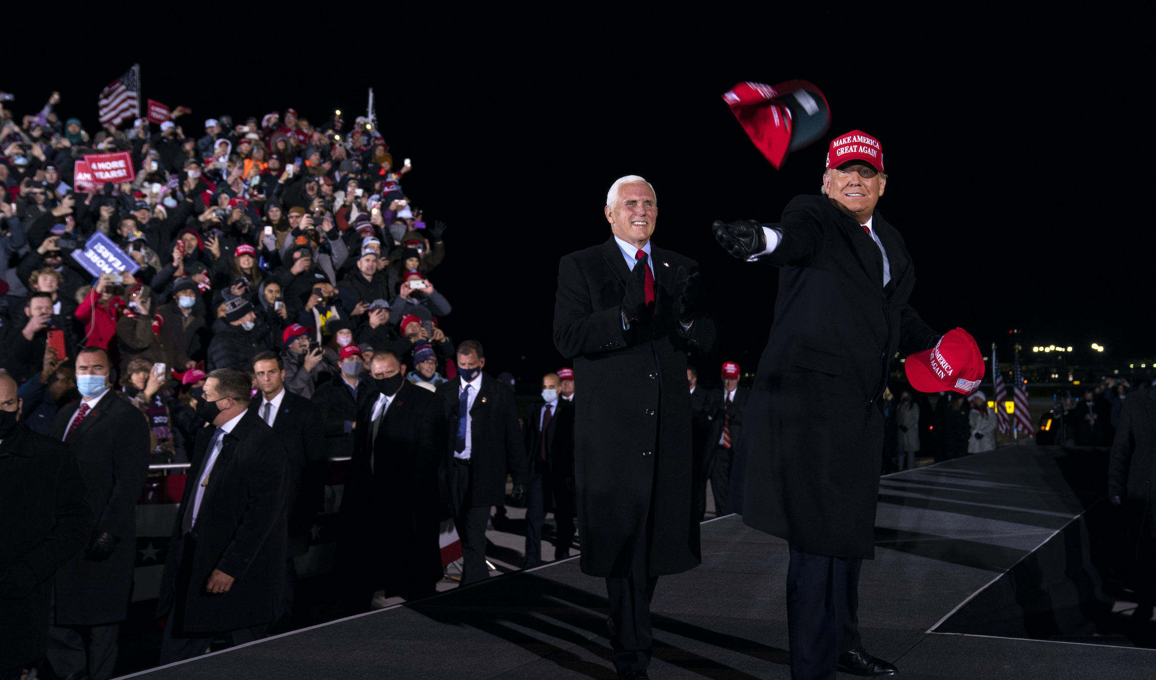 Trump closes reelection campaign in Michigan with appeal to spirit of 2016