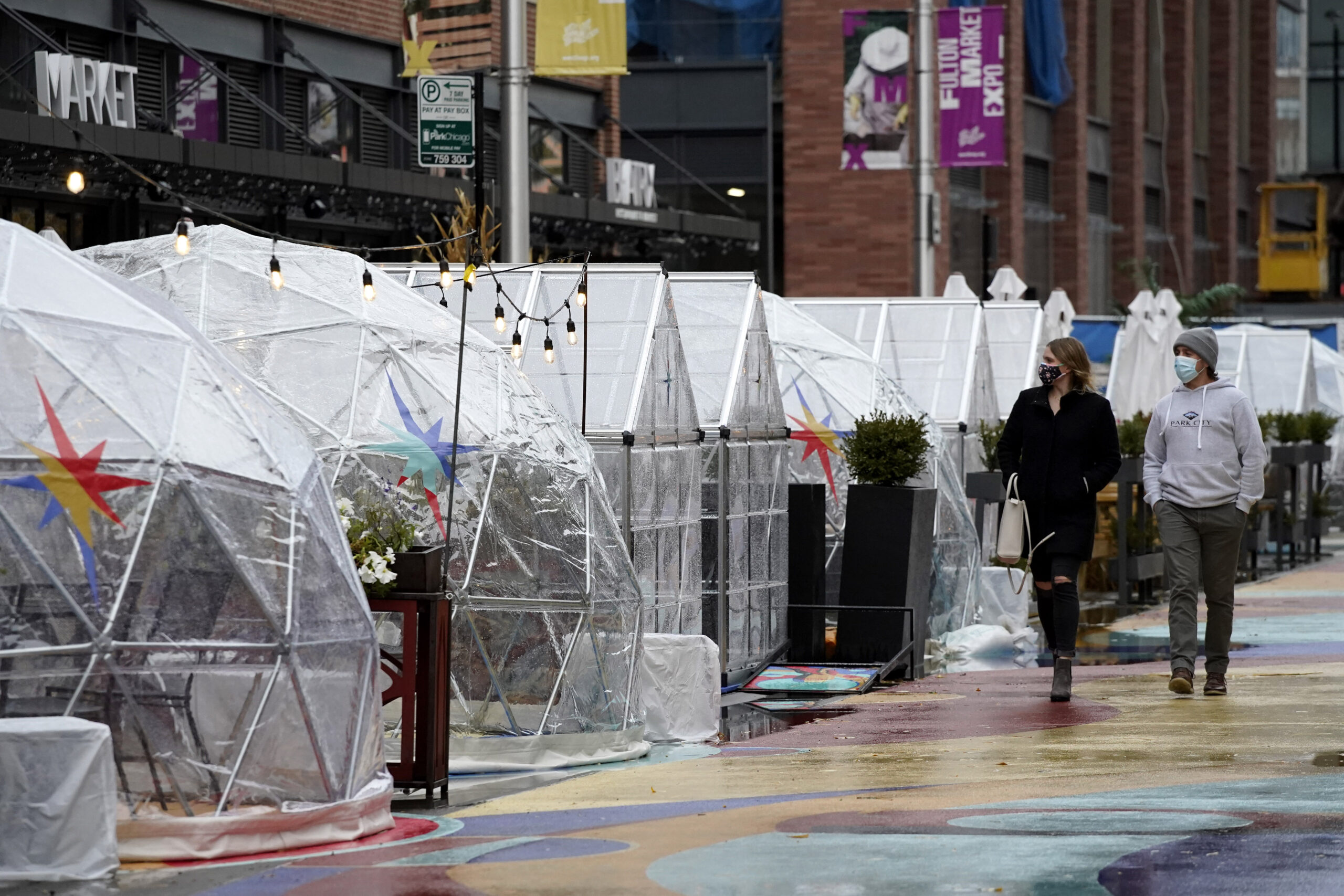 ‘Cancel traditional Thanksgiving’: Chicago issues stay-at-home advisory as city approaches ‘critical point’