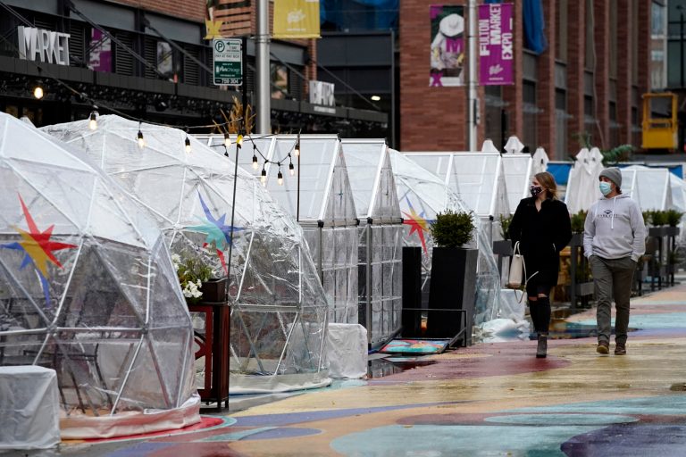 ‘Cancel traditional Thanksgiving’: Chicago issues stay-at-home advisory as city approaches ‘critical point’