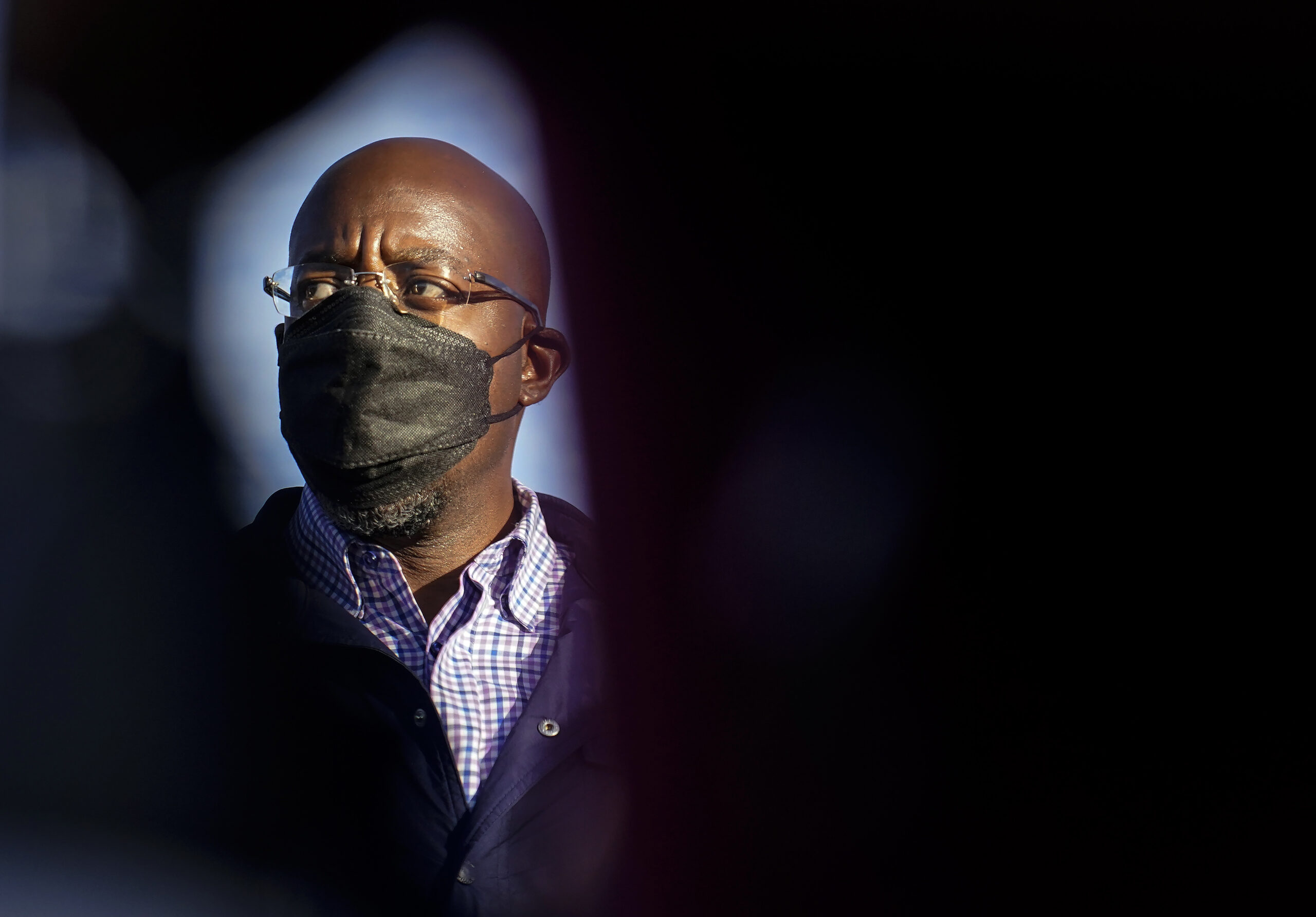 Suburbs turnout drop-off in Georgia bodes poorly for Raphael Warnock