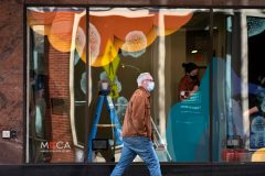 As Maine ‘hazard pay’ ordinance sees delay, small business group fears impact once in effect