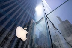 Big Tech’s post-Roe privacy freakout is probably pointless