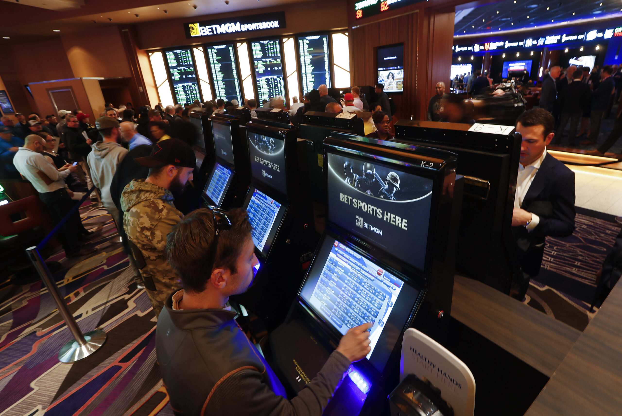 Online gaming, sports betting starts Friday in Michigan