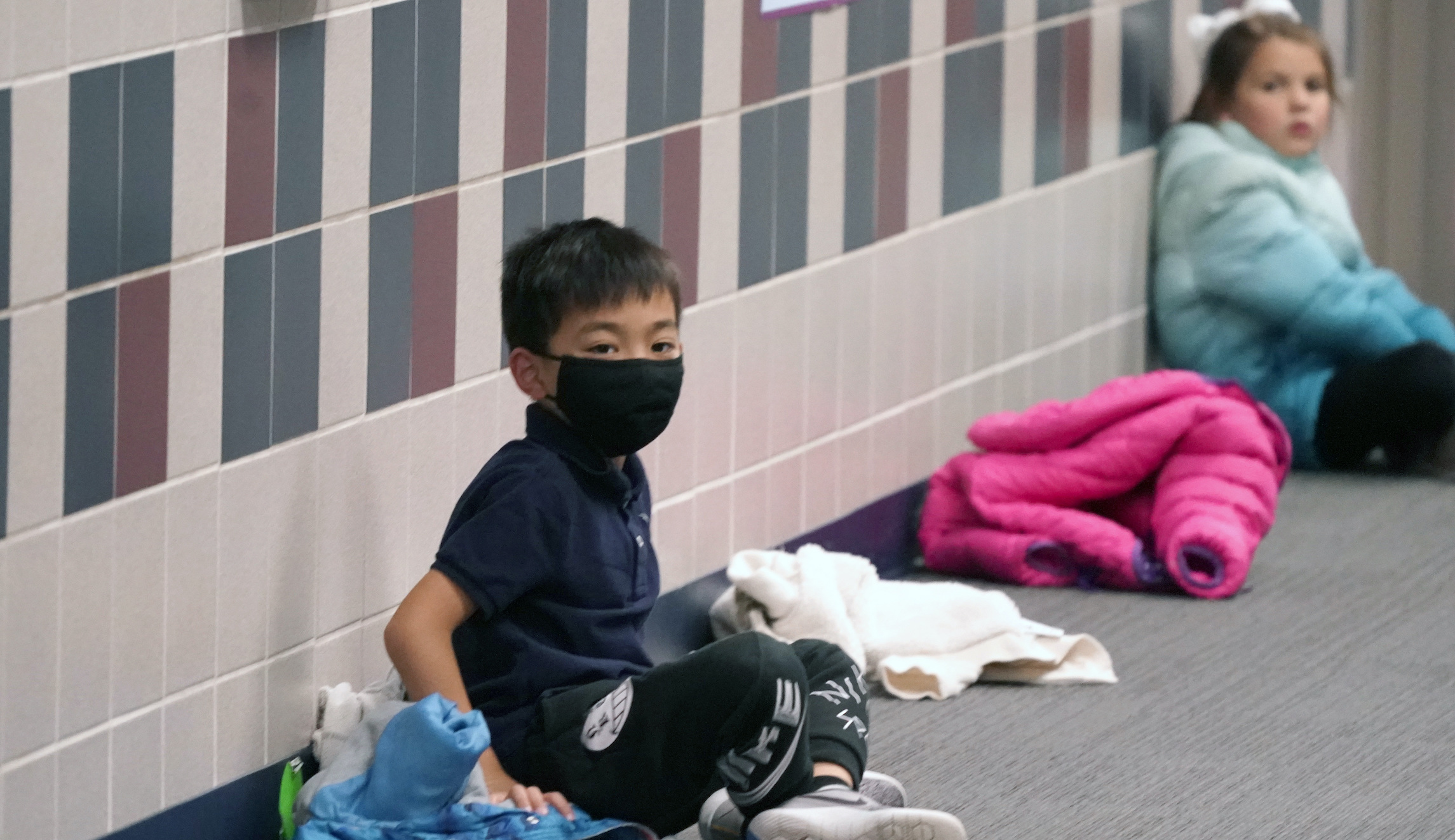 School districts, not politicians, should decide whether or not children must mask up