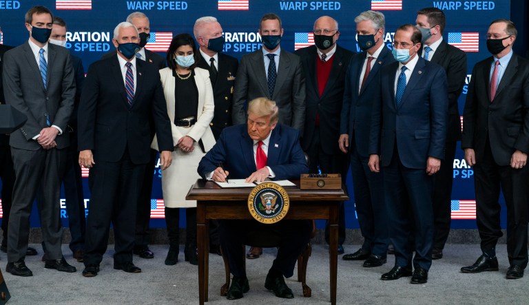 Governors promise rapid distribution of COVID-19 vaccine