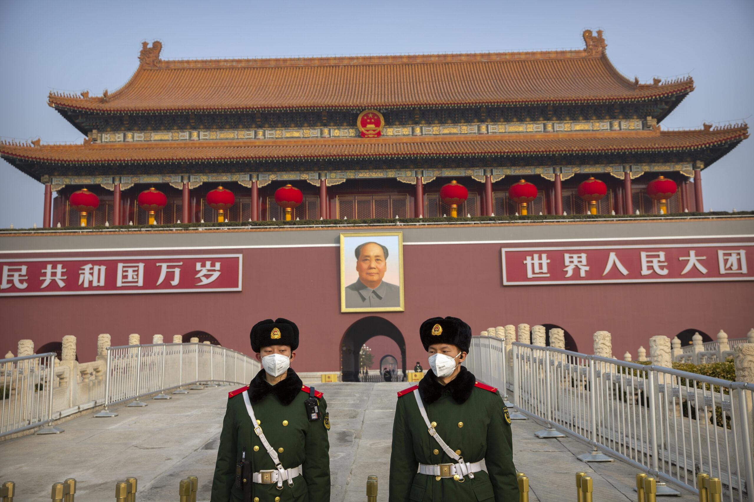 Chinese authorities detain Bloomberg News employee