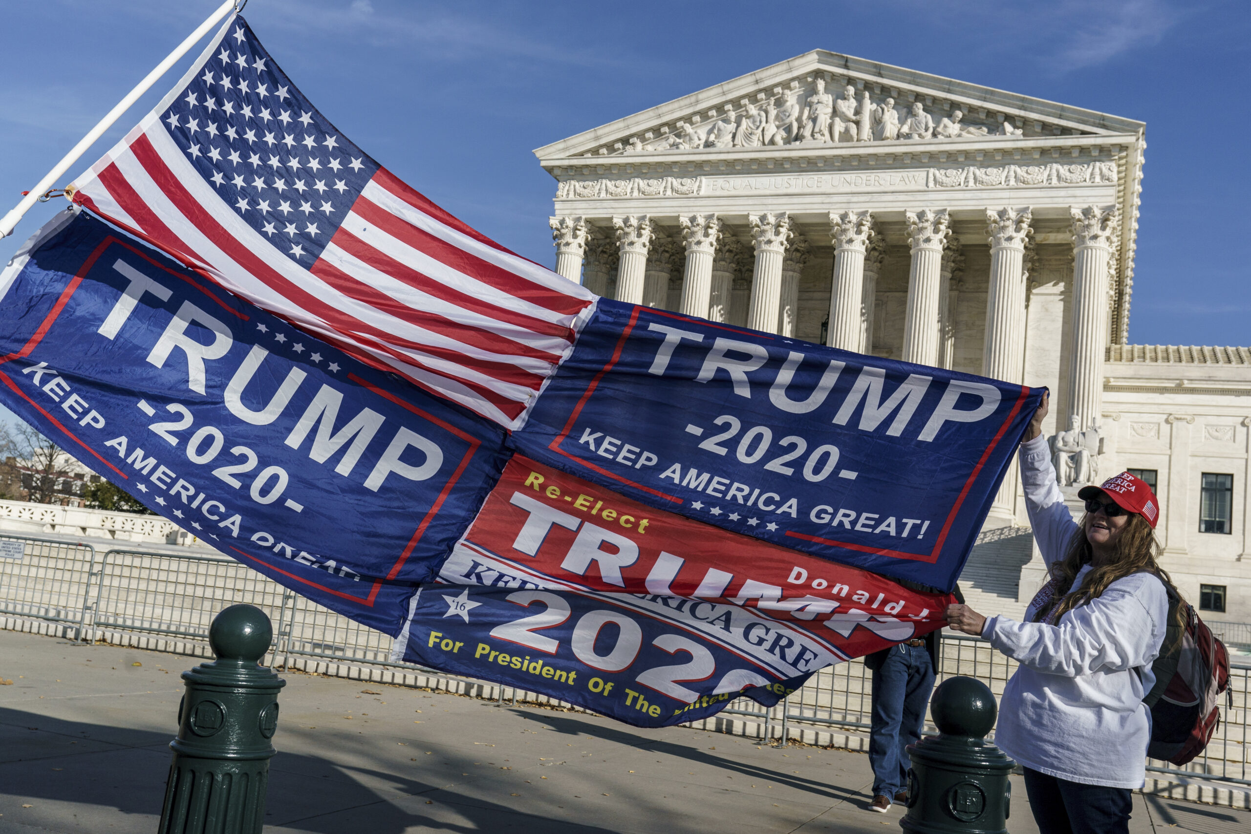 Weekly Trump Report Card: Vaccine historic, Supreme Court try not so