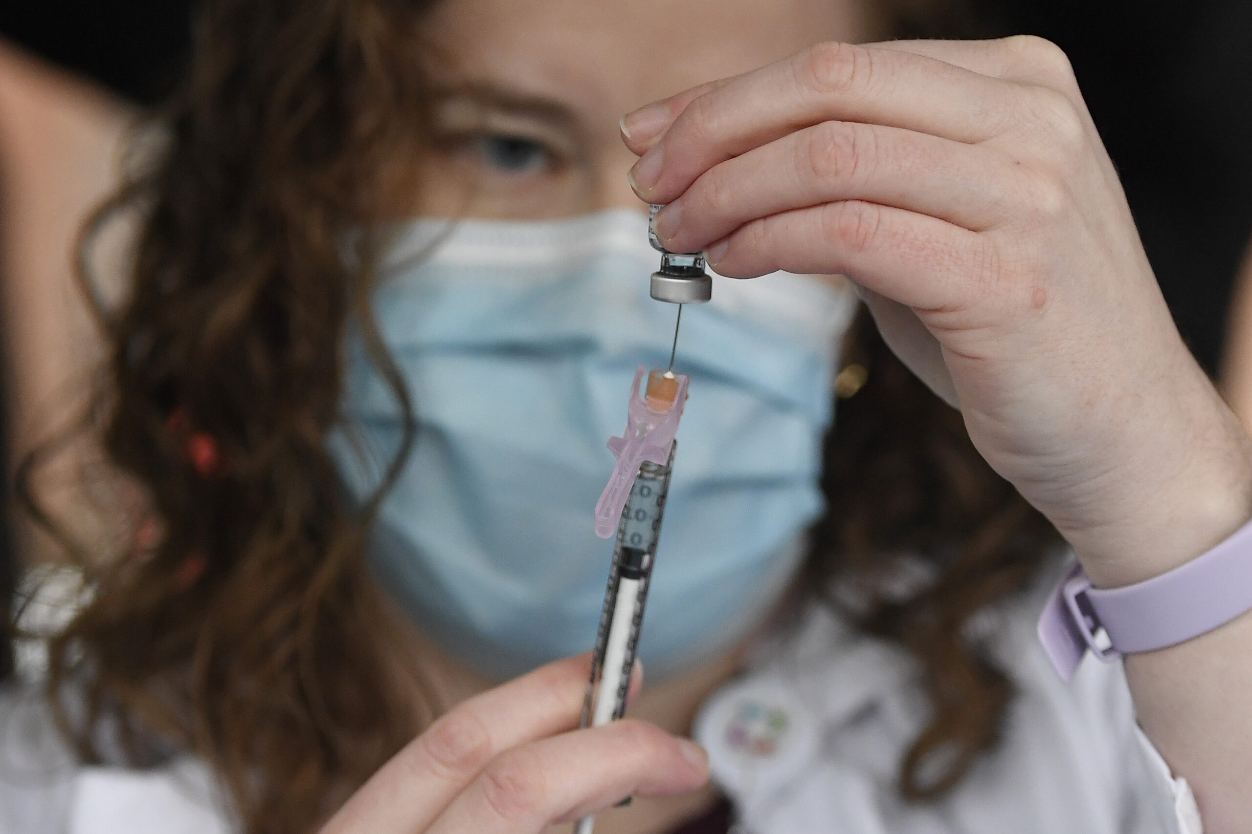 Illinois to get half as many Pfizer vaccine doses as first expected
