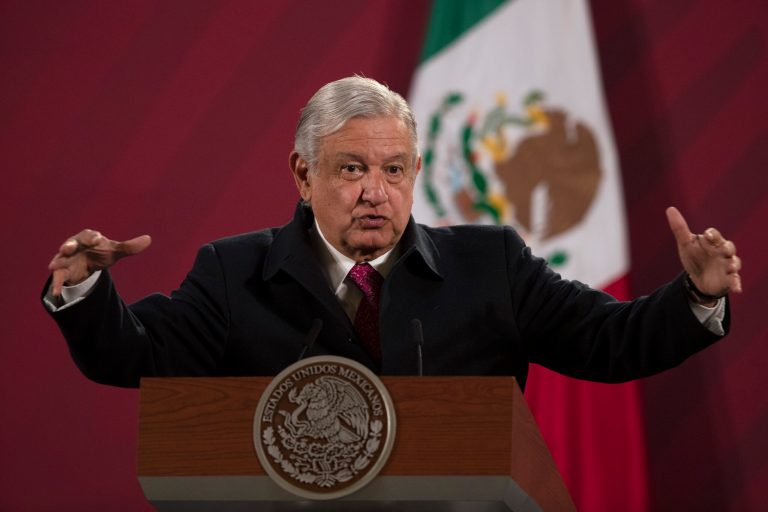 Mexican president slams Twitter and Facebook for blocking Trump