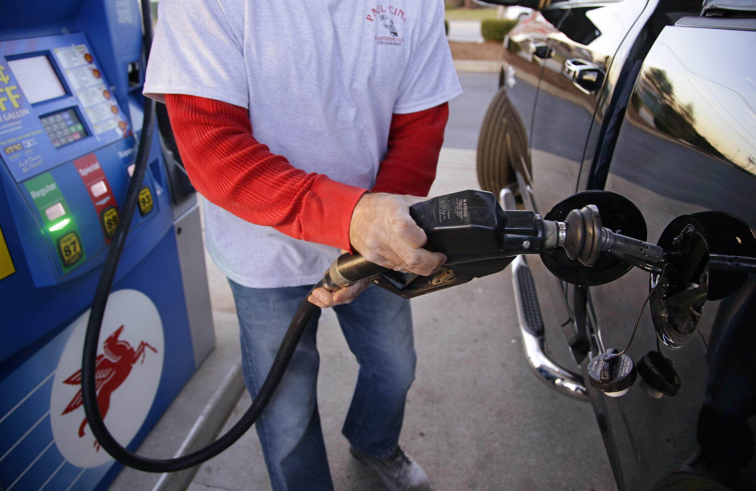 Gas prices today: Where to find the cheapest fuel across the country