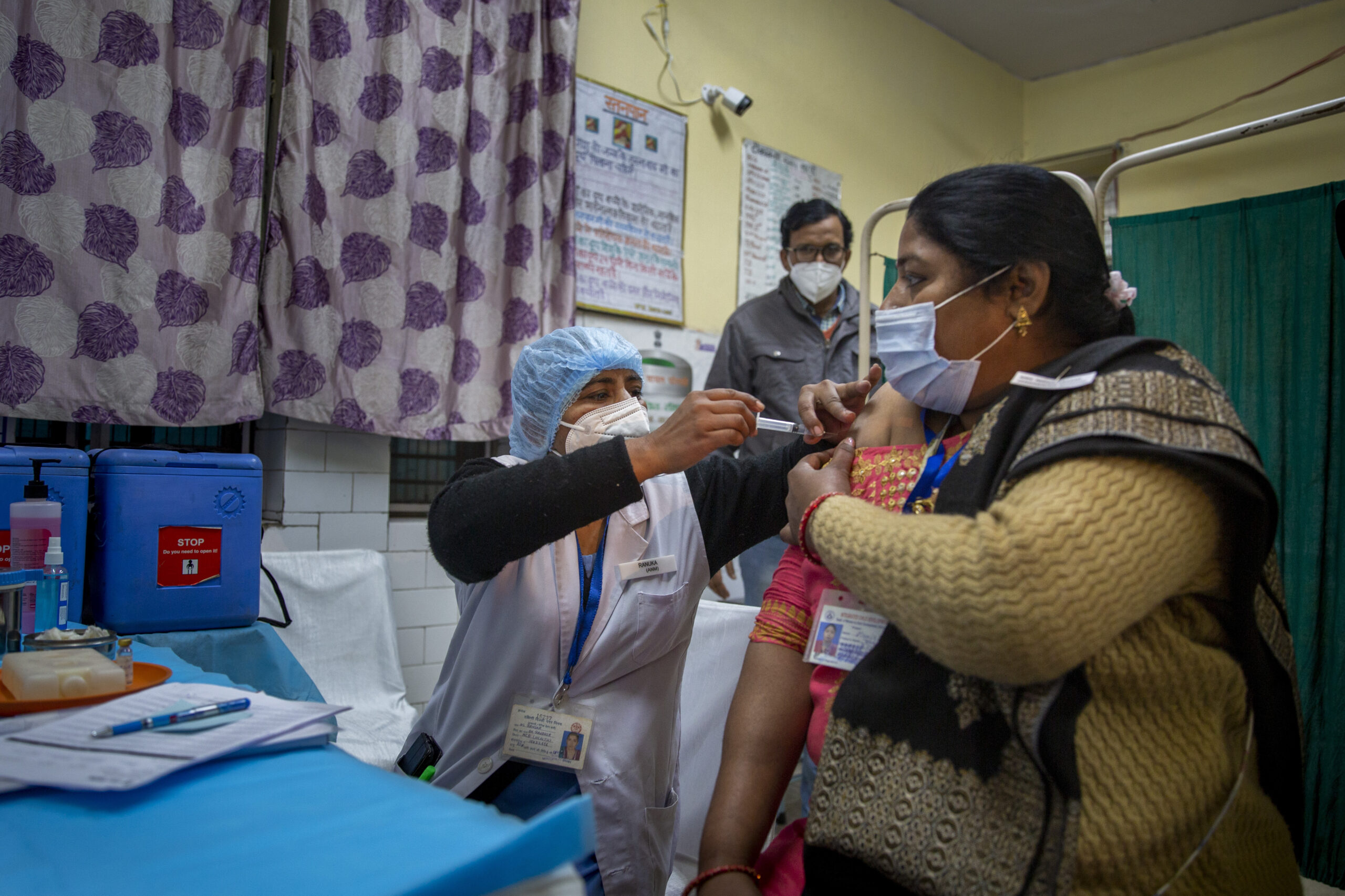 Post-vaccination US faces risk of COVID-19 variants from poor countries
