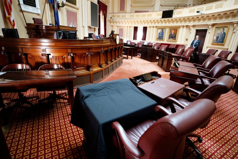 Lawmakers mourn COVID-19 death of Virginia state senator