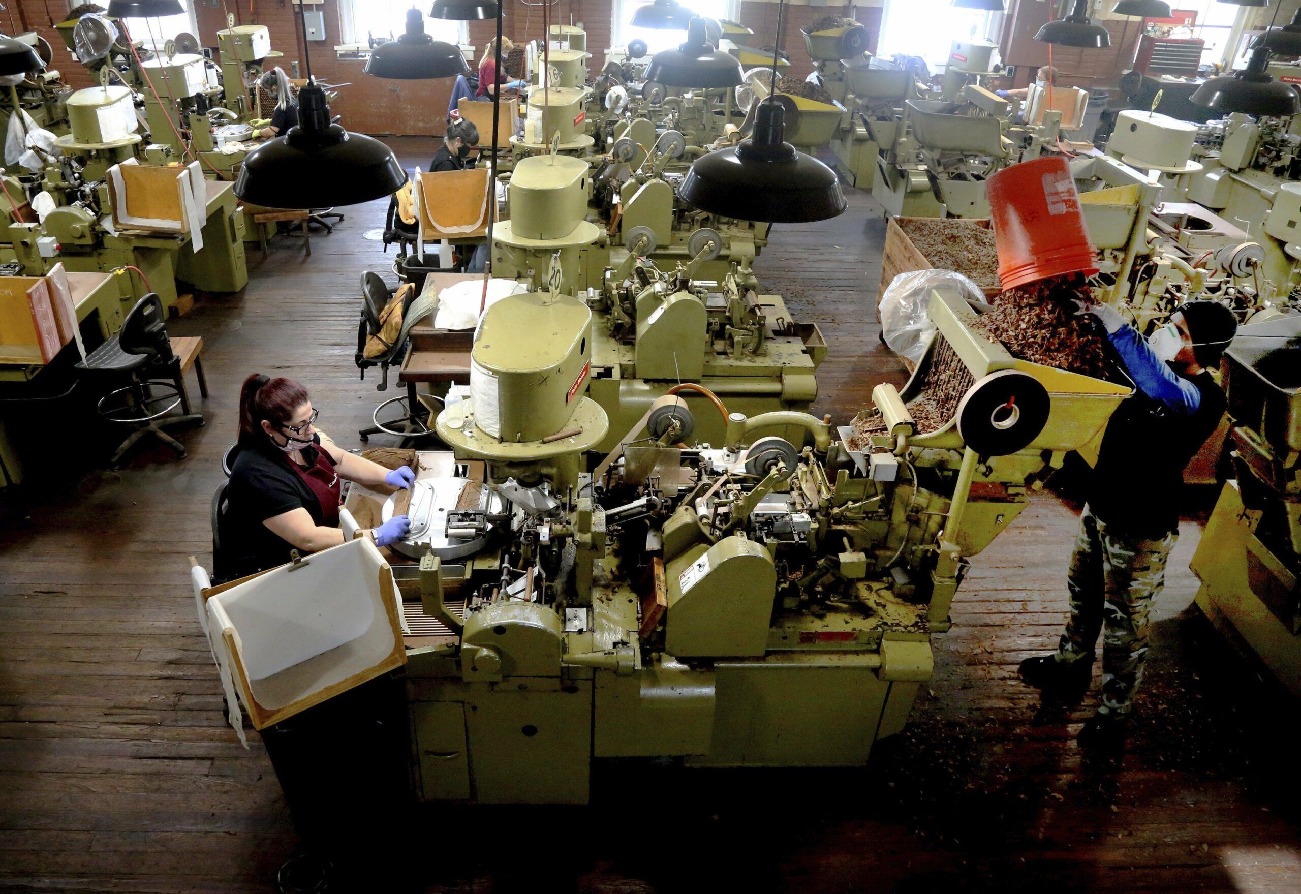 Economy lost 140K jobs in December as pandemic worsened