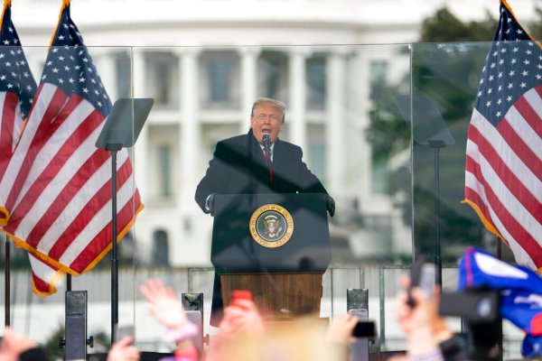 Democrats, threatening impeachment, up pressure on Pence to remove Trump