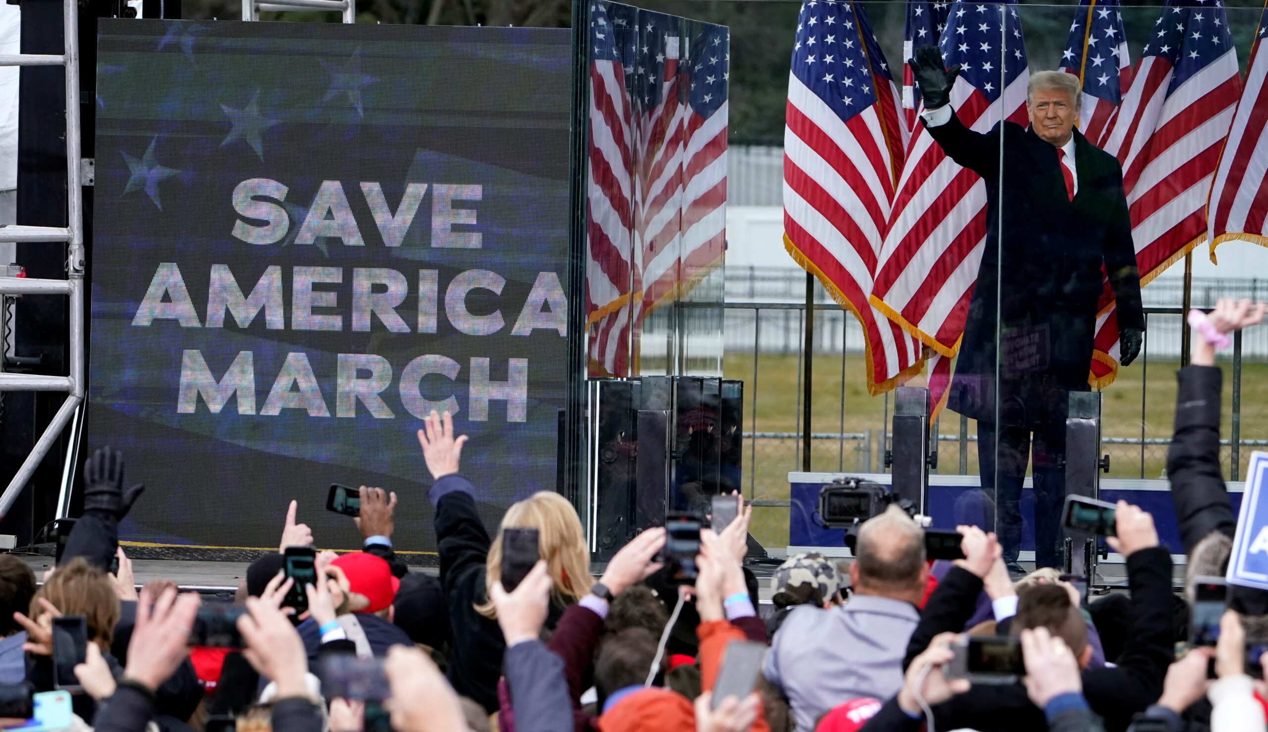 Trump’s 2024 dreams destroyed by Capitol attack, say advisers