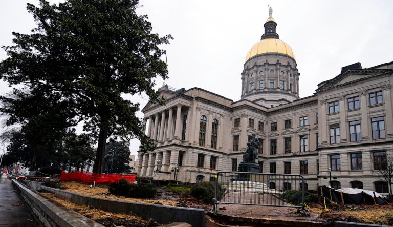 Georgia gubernatorial candidate tours with ‘Jesus, Guns, Babies’ bus