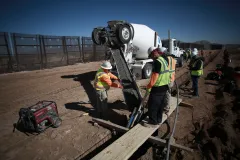 Report: Record 14.45M illegal immigrants in US, cost $133.7B