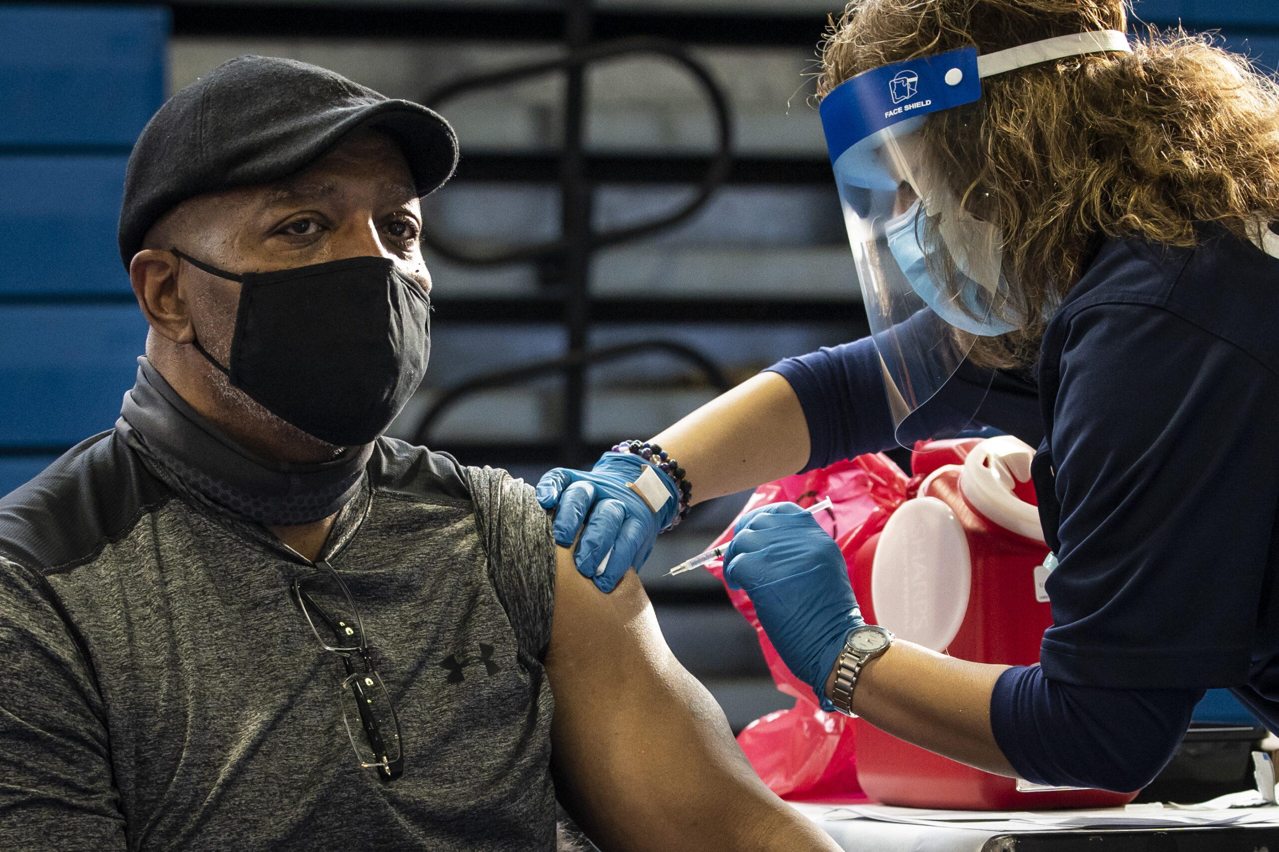 Less than 1 percent of Illinois’ population vaccinated for COVID-19