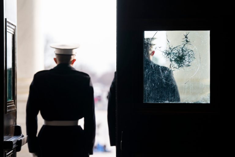 After the Capitol riot, the US military is in a very difficult place