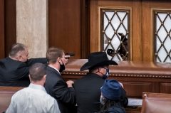 Attorney for Capitol officer who shot Ashli Babbitt disputes claims he didn’t issue verbal warning