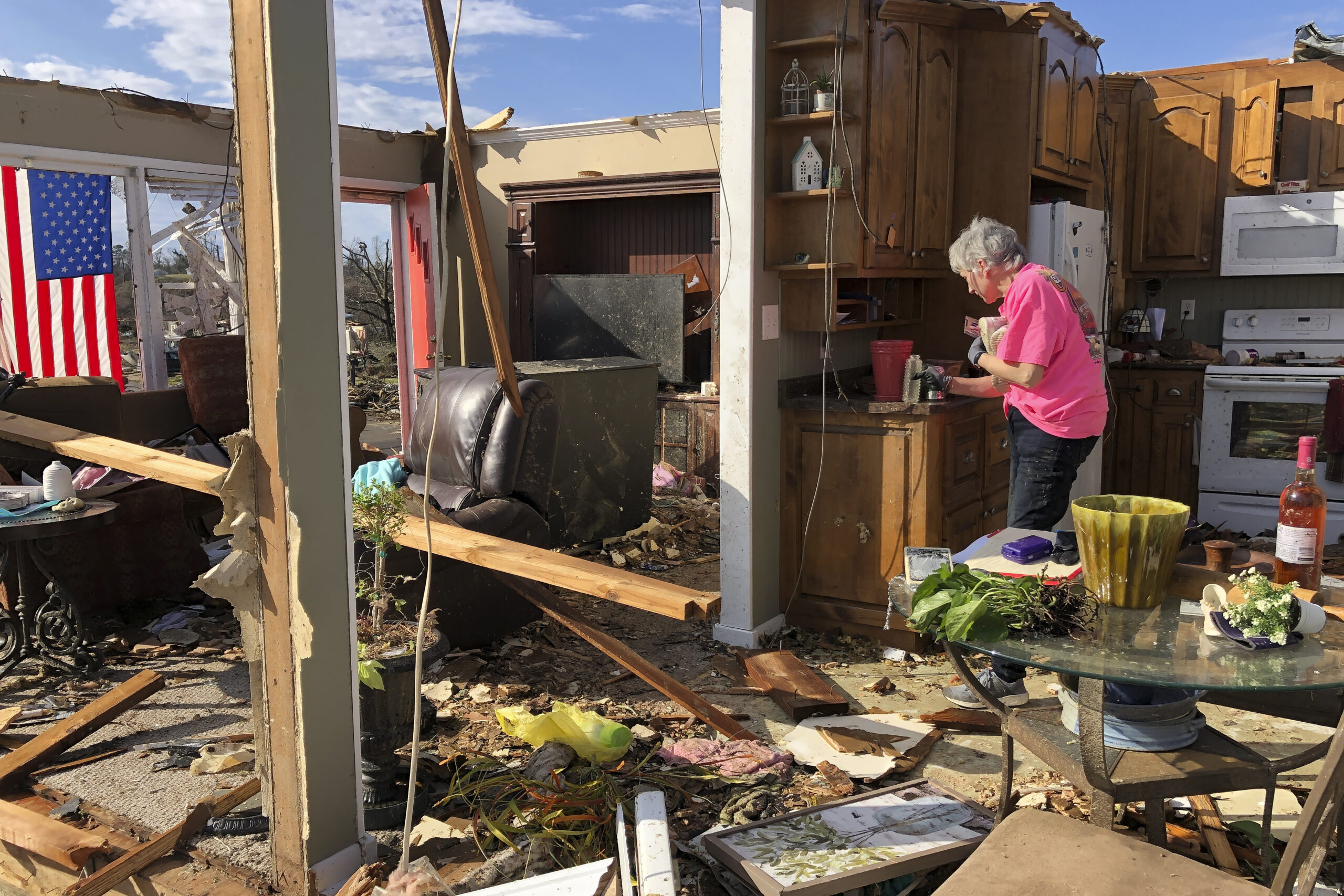 Tornado rips through Alabama, killing one and wounding dozens