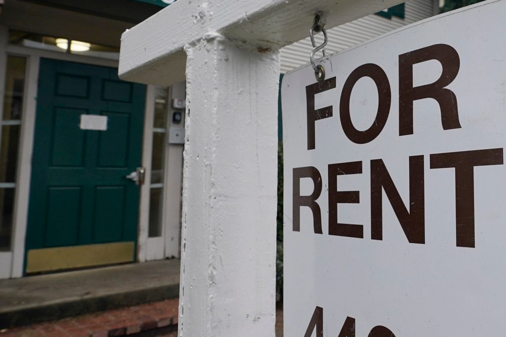 Judge overturns federal pandemic eviction moratorium